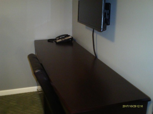 Pine Tree Inn image 21