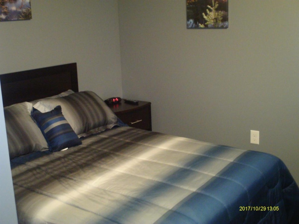 Room image 5